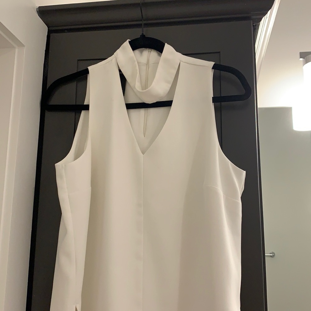 Blouse.                             INC